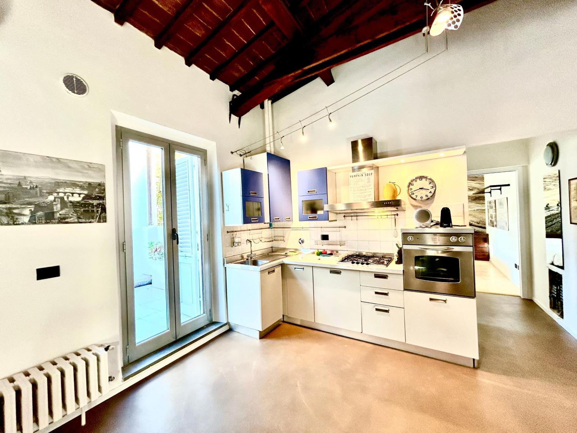 Апартаменты Bright House With Terrace In Santa Croce Флоренция Экстерьер фото
